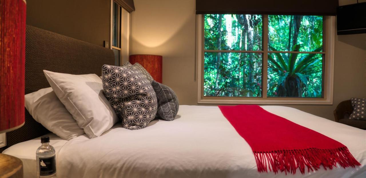 Narrows Escape Rainforest Retreat Montville Exterior photo